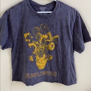Sunflowers graphic tee! BRAND NEW!